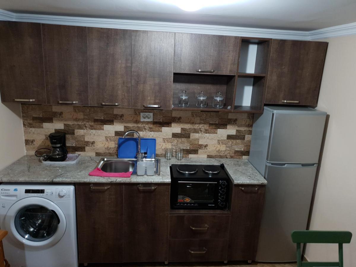 Milky Way Apartment Kutaisi Exterior foto